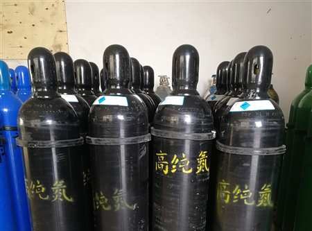 青島高純氮?dú)鈨r(jià)格多少錢一瓶